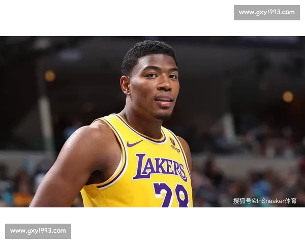 50 分盛宴照出湖人刚需！八村垒何时成詹皇真帮手？